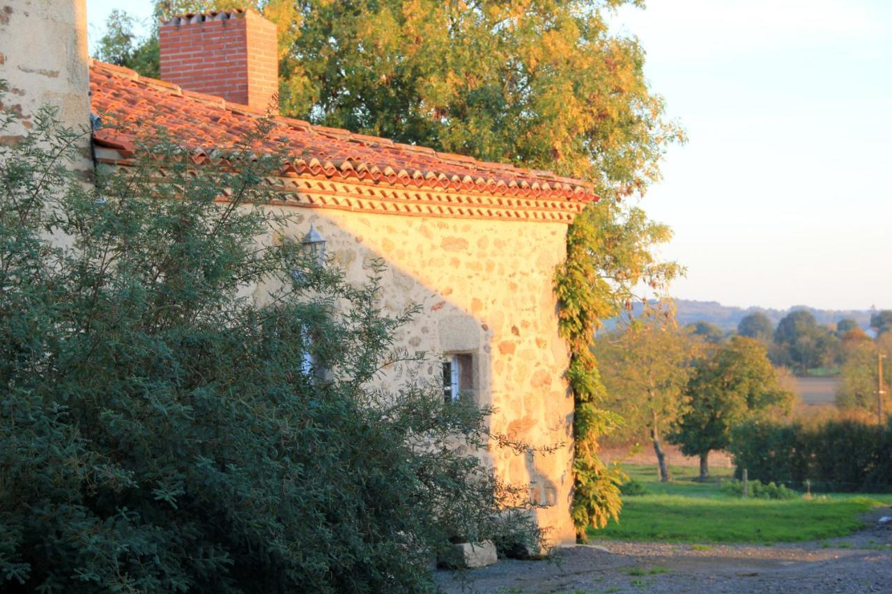 לז הרבייה Les Chambres D'Hotes De La Metairie Du Bourg מראה חיצוני תמונה